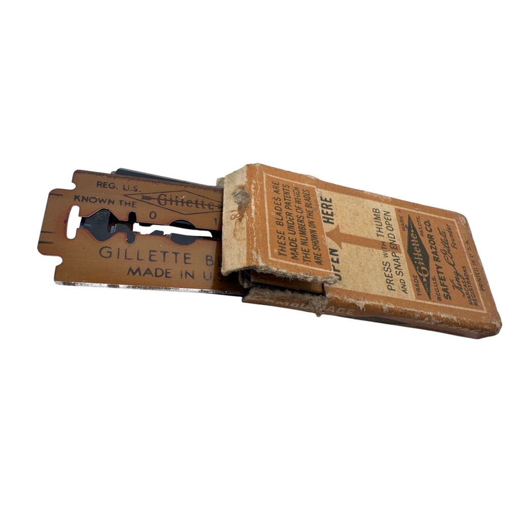 Vintage Gillette Safety Razor Kit Double Edge Razor Blades Travel Case Set - Picture 10 of 13
